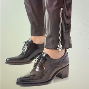Leather oxfords Angela Scott Ms Button 9/9.5